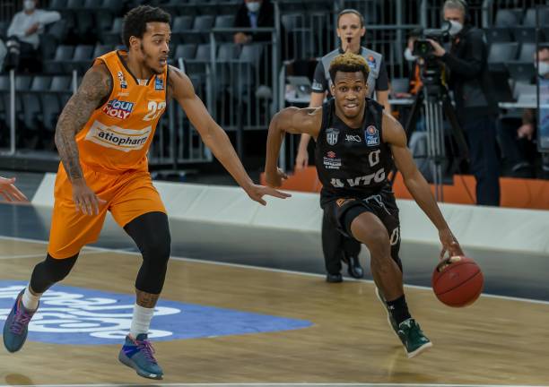 卡梅洛近距 卡梅洛近距