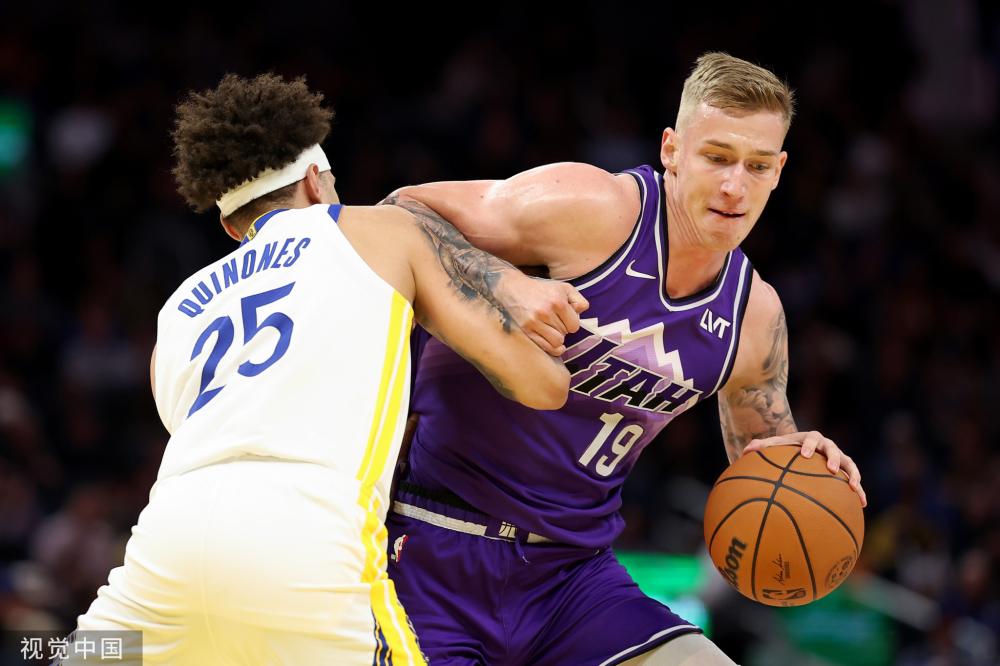 肩负着不同 肩负着不同