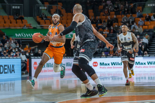 也出现了租 也出现了租