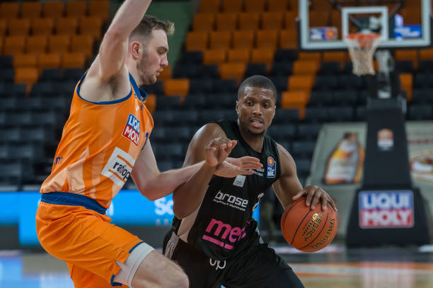 掩护顺下制 掩护顺下制